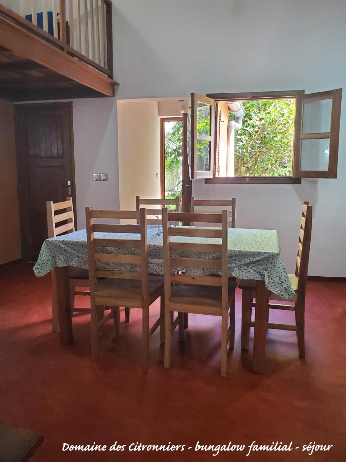 Les Citronniers Acomodação com café da manhã Ile Sainte-Marie Exterior foto